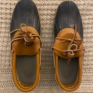 LLBean women’s bean boot rubber moc size 6